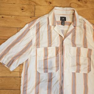 H&M Men's Bottom Down Resort Shirt